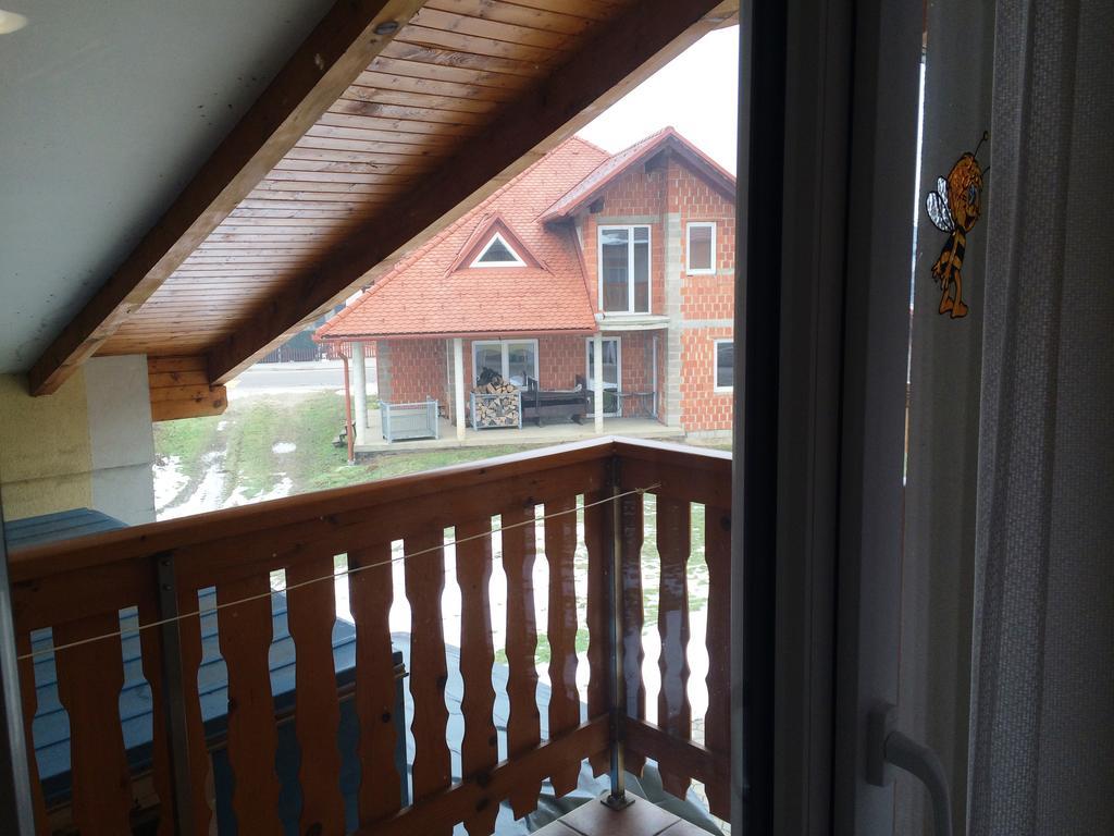 Tourist Farm Salamun Villa Banovci Exterior photo